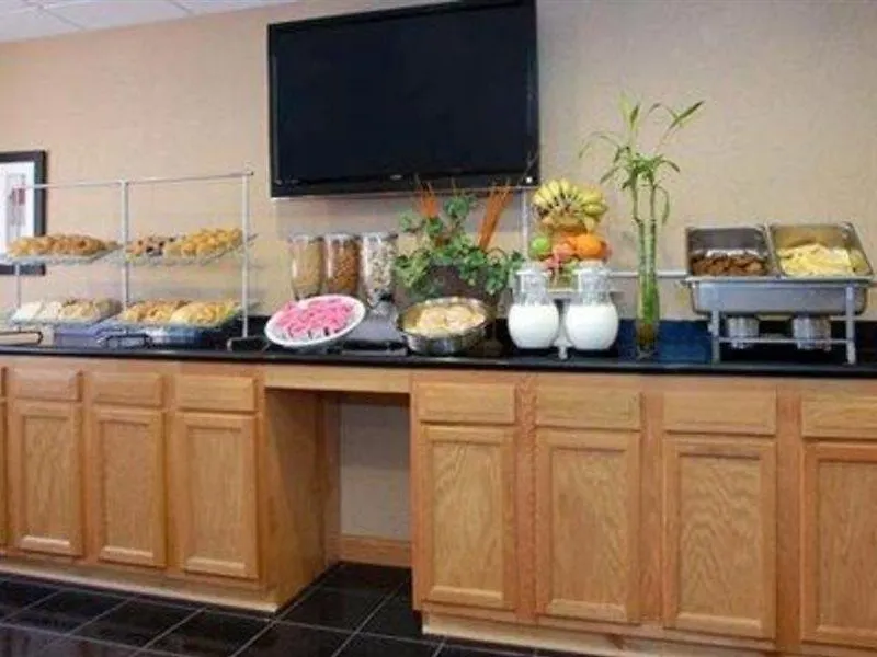 Fairfield By Marriott Inn & Suites Louisville Airport 2*,  United States