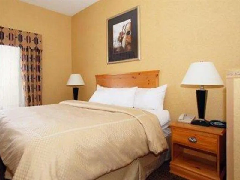 Fairfield By Marriott Inn & Suites Louisville Airport